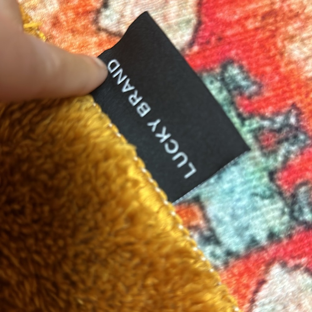 Lucky Brand Bath Rug - Picture 2 of 3